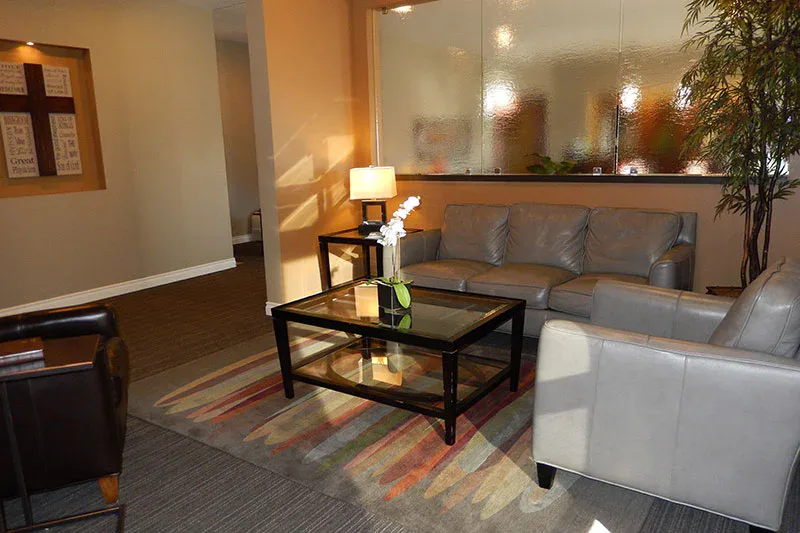 The lounge in the waiting area